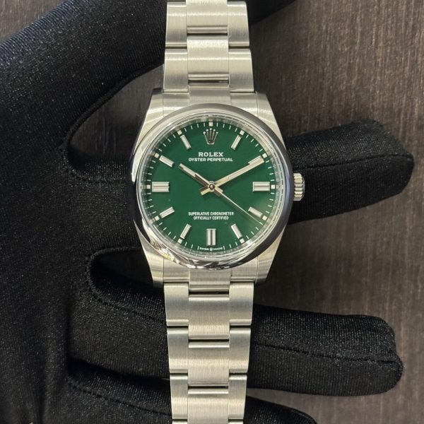 Rolex Oyster Perpetual 126000 Green