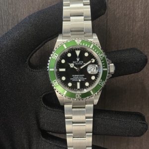 Rolex Submariner 16610LV